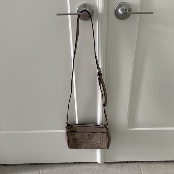 Marc Jacobs New York Purse! - Picture 3 of 4